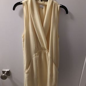 Wilfred Dress - Sabine Yellow Dress Aritzia - Size XS